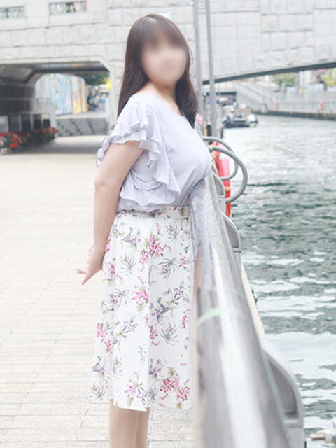 かおり 奥鉄オクテツ兵庫(人妻デリヘル)