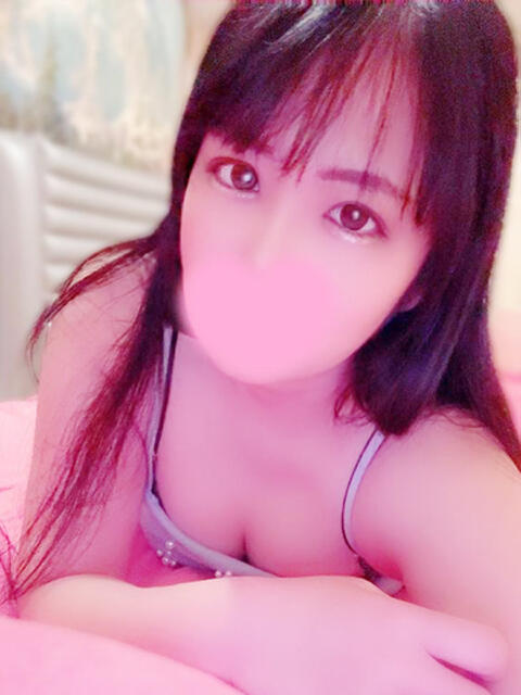 きらら♡濡れやすいＥ乳♡ ラヴァーズ（ソープランド）