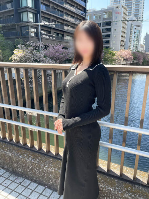 さな 手コキ研究会(派遣型オナクラ)
