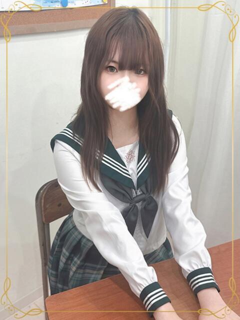 早川 みゆ 夜這い＆イメクラ妄想する女学生たち谷九校（ホテヘル）