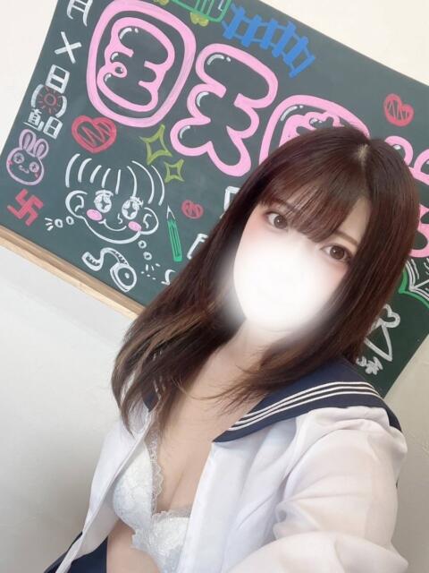 れい(愛嬌満点の女の子) 学園天国(ファッションヘルス)