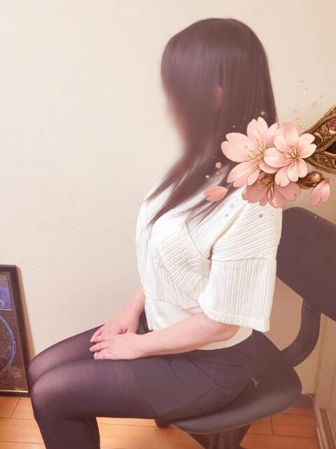 榊　しずか 仮面ごとに咲く花（デリヘル）