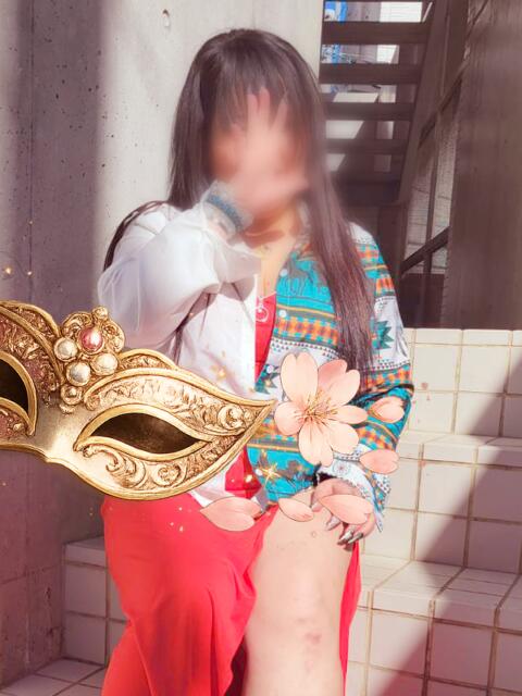 島倉　ちなつ 仮面ごとに咲く花（デリヘル）