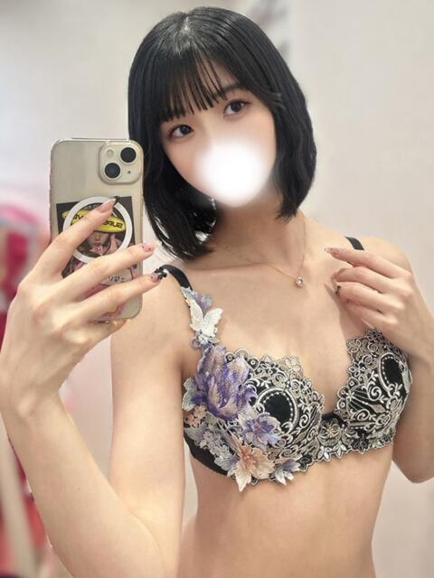 さくや クラブ バレンタイン大阪（素人美女専門デリヘル）
