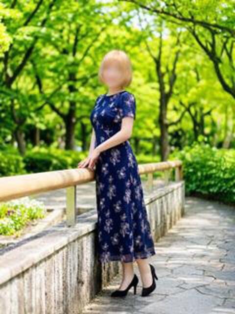 白雪 ひな こあくまな熟女たち相模原・橋本店(KOAKUMAグループ)（人妻・熟女デリヘル）
