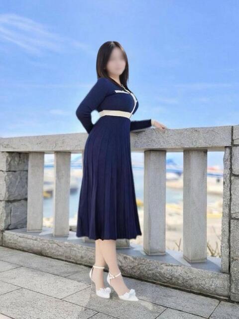 満島ひかる こあくまな人妻・熟女たち岡山店（KOAKUMAグループ）（人妻・熟女デリヘル）