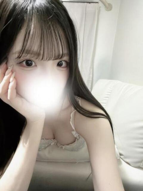 ミラクル美女女子大生さらちゃん ロイヤル　アテンダー（デリヘル）