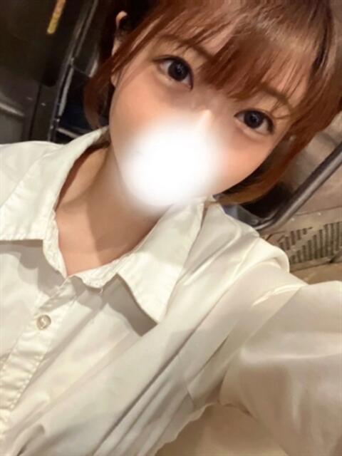 まみ(愛嬌◎美少女) 学園天国(ファッションヘルス)