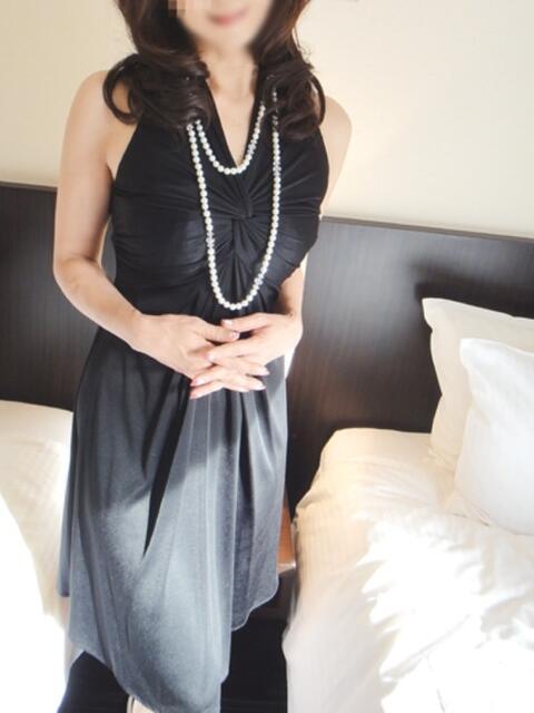五条あおい 有閑婦人＆Diana大阪店（人妻＆お姉様系デリヘル）