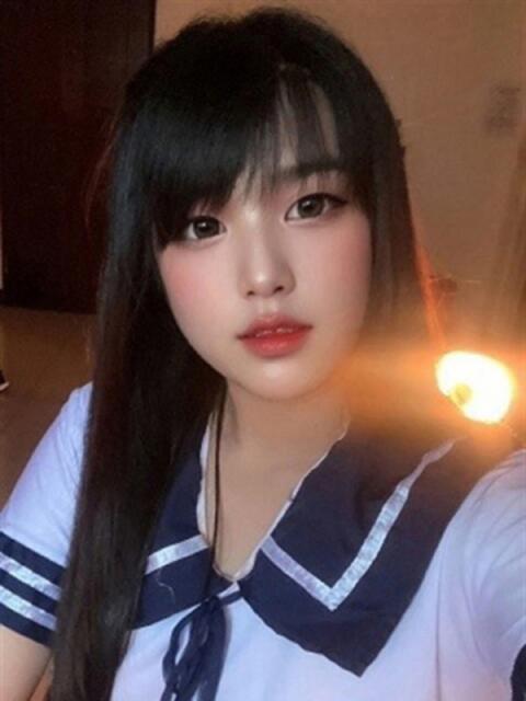容深那(いるみな) 極嬢(アジアンデリヘル)