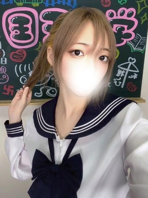 さら(笑顔溢れる美少女) 学園天国(ファッションヘルス)