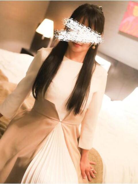 一ノ瀬りな(いちのせりな) 鶯谷ナンバーワン（人妻デリヘル）
