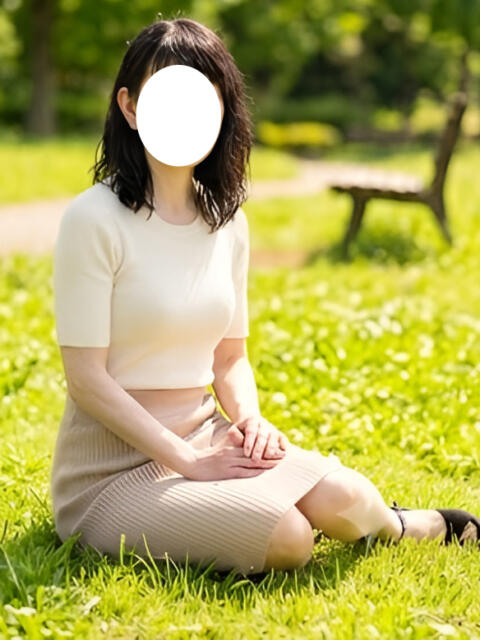ななは 恋づま（人妻デリヘル）