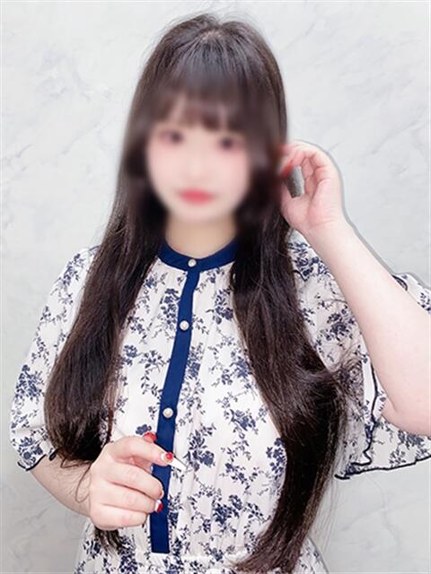 まゆゆ 渋谷くいーんず（素人専門ホテヘル＆デリヘル）
