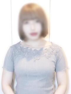 れい　Dカップお人形フェイス！ 人妻、密感女子専門店　五反田エース（五反田/デリヘル）