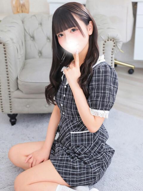 あみな★広瀬すず似ロリカワ天使 Chloe五反田本店　S級素人清楚系デリヘル（デリヘル）
