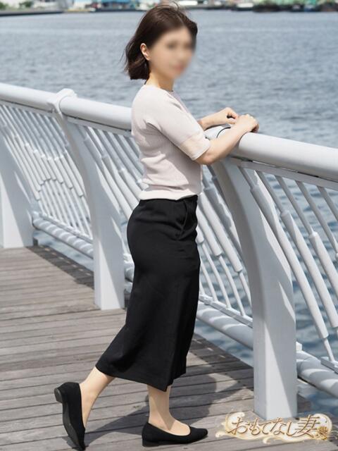 里山いと おもてなし妻（人妻デリヘル）