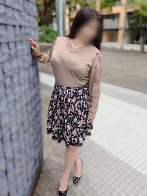 秋吉 松戸おかあさん（熟女デリヘル）