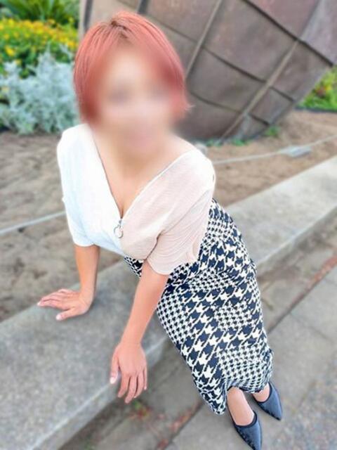 瀬名 松戸おかあさん（熟女デリヘル）
