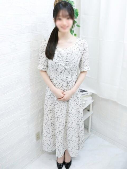 ゆづき 秋葉原鑑賞ガール（オナクラ）