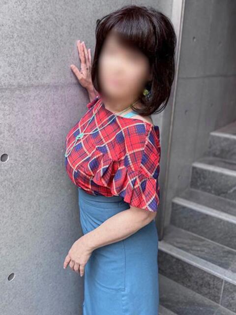 ももこ 渋谷おかあさん（熟女デリヘル）