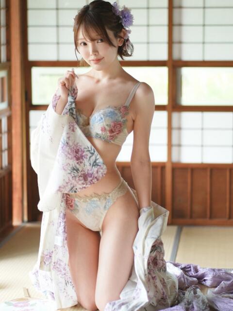 えりか 東京リップ 池袋店（美女・美少女専門ホテヘル ＆デリバリーヘルス）