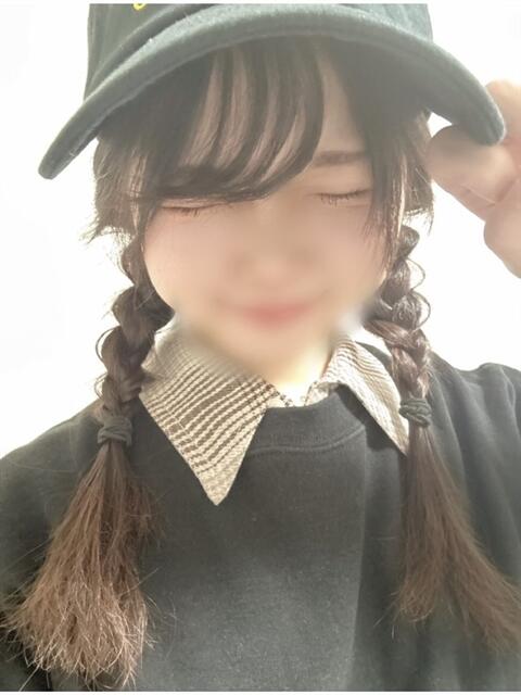 Chizuru　チズル XOXO Hug&Kiss 神戸店（デリヘル）