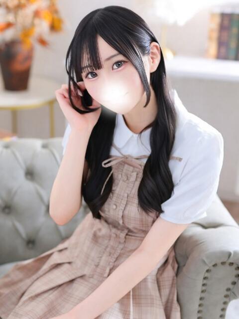 りな★完未！潮吹き確定の超新星 Chloe鶯谷・上野店 S級素人清楚系デリヘル（デリヘル）