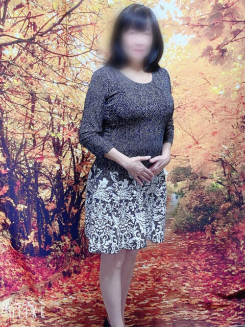 三条 鶯うぐ（人妻系熟女デリヘル）