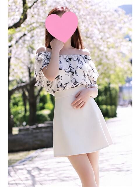夏目 まなか セカンドパートナー池袋(人妻デリヘル)