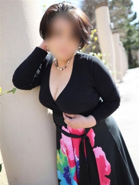 あみ 即トク奥さん（人妻系デリヘル）