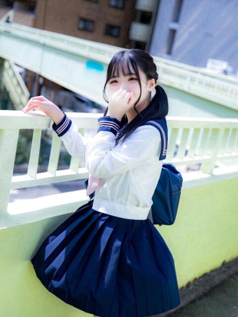 姫ノ実 ひより しゃせきょっ!XX教育される制服女子たち（ホテヘル）