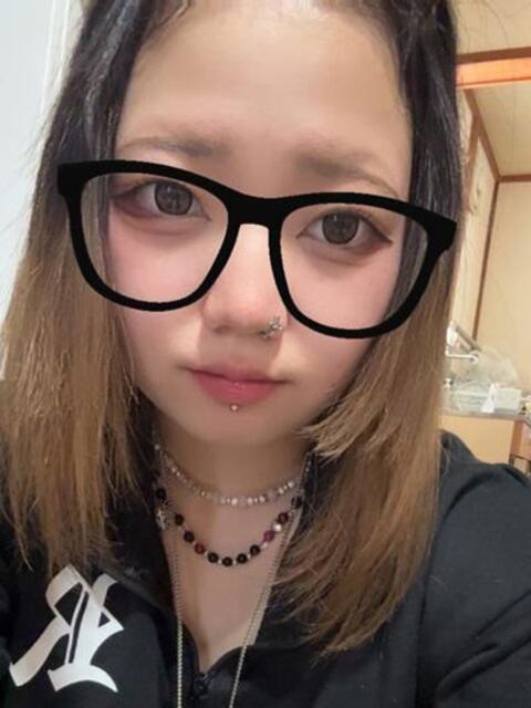 ゆうな パイの巣（セクキャバ）