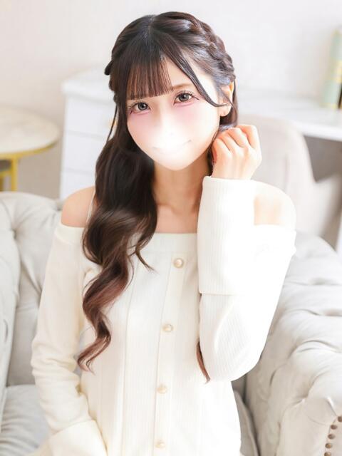 みお★透明感溢れるアイドル系★ 渋谷S級素人清楚系デリヘル chloe（デリヘル）