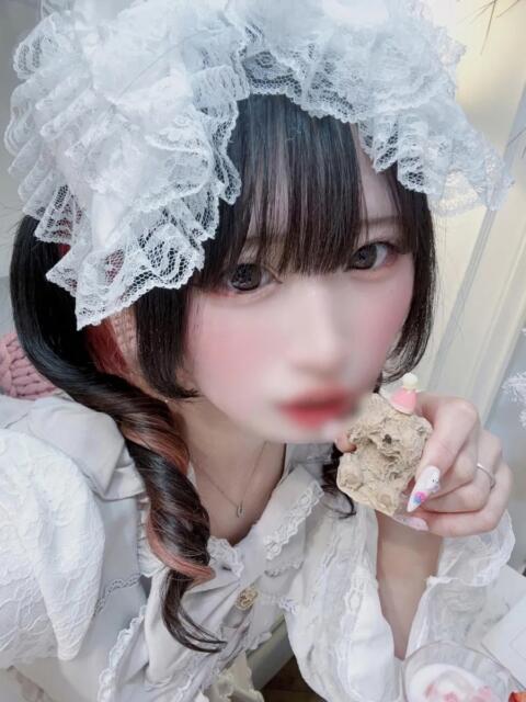 まな 彼女の部屋本店(セクキャバ)