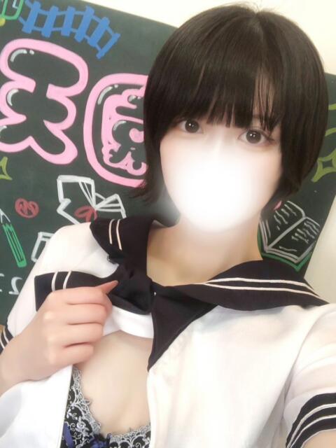 ゆあ(優雅な魅力に股間爆発) 学園天国(ファッションヘルス)