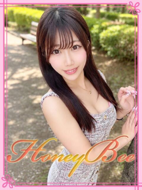 らら（超可愛いSSS級美少女！ HONEY BEE 大宮（デリヘル）