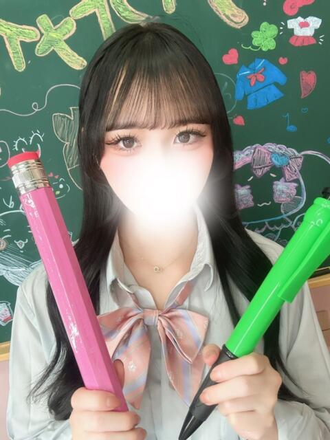 ゆに 新宿ハンドメイド(手コキ・オナクラ)