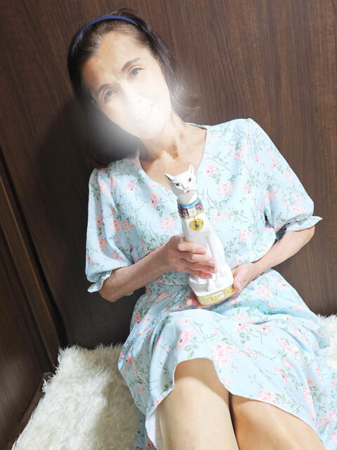 百恵 ぎんねこ（熟女デリヘル）