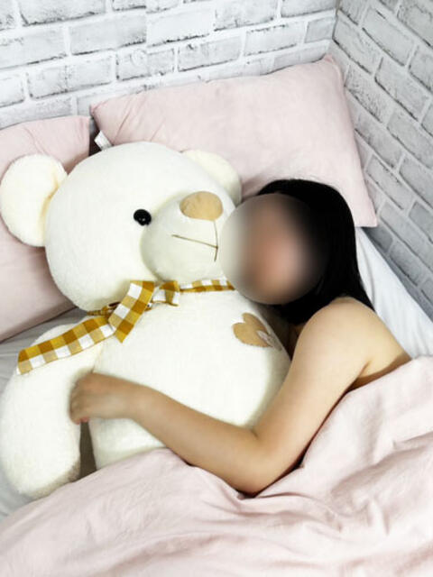 ゆりあ 大久保・新大久保 添い寝女子（派遣型オナクラ＆手コキ）