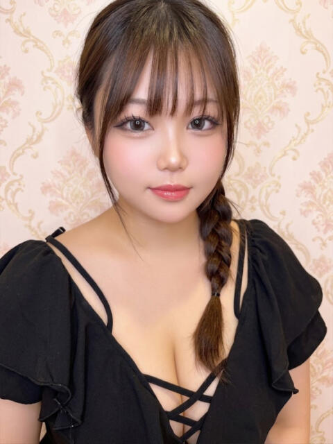 未経験爆乳痴女すずめ 池袋巨乳風俗戦隊ぱいおつレンジャー（ホテヘル&amp;デリヘル）