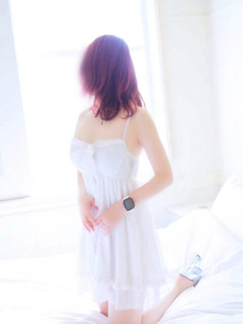 サクラ Elegance(エレガンス)（人妻系セクキャバ）