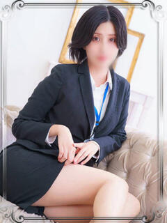 神崎れい e女商事 池袋店(池袋/デリヘル)