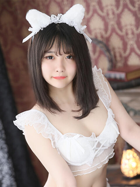 ゆめ【ご奉仕型】 秒即DE舐めてミント 新宿デリバリー店(痴女・M性感デリヘル)