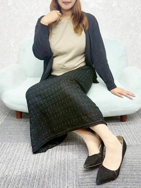 涼(りょう) PLUS十三店（熟女デリヘル）