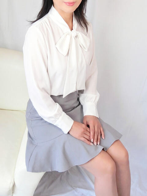 小巻（こまき） エッチな熟女(熊谷)（人妻系デリヘル）