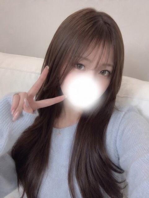 なつき【Ｆ美乳♪敏感美女】 Secret Service ～貴方とだけの秘密の無料オプション～（デリヘル）
