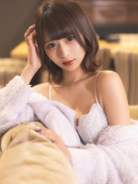 内藤めあ ウルトラロイヤル（デリヘル）