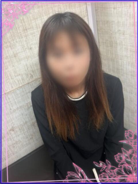沖田しき ギン妻パラダイス 日本橋店（人妻ホテヘル＆デリヘル）