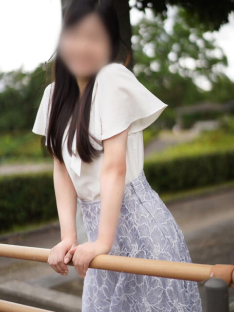 ゆか [優良人妻店]セレブスタイル（山口～防府～萩）（人妻デリヘル）